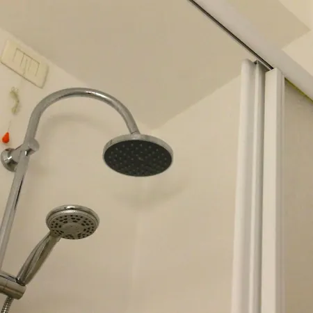 Apartment Basement Turati 1 - Consulates District Mailand